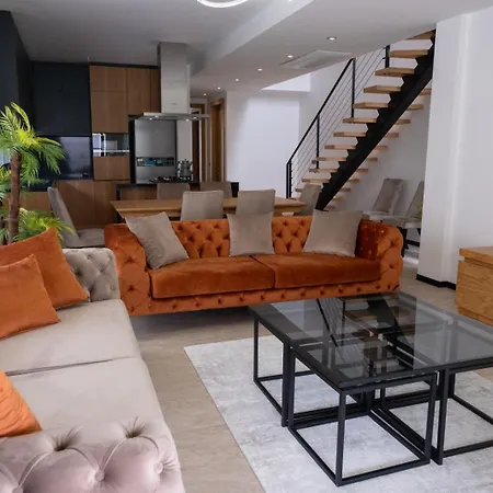 Merkez Sueper Lueks *