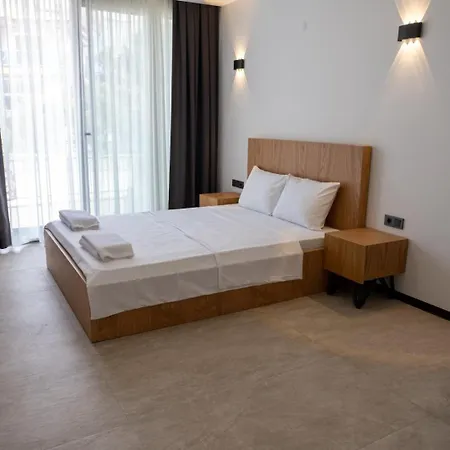 Merkez Sueper Lueks *