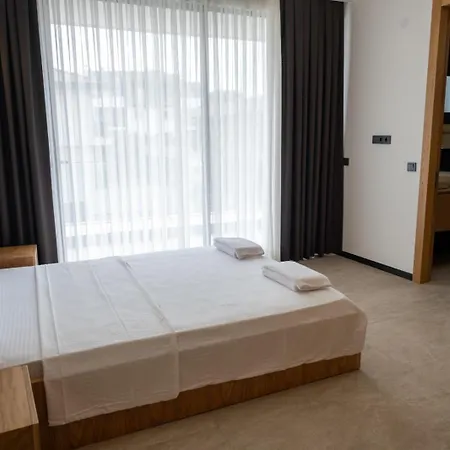 Villa Merkez Sueper Lueks *