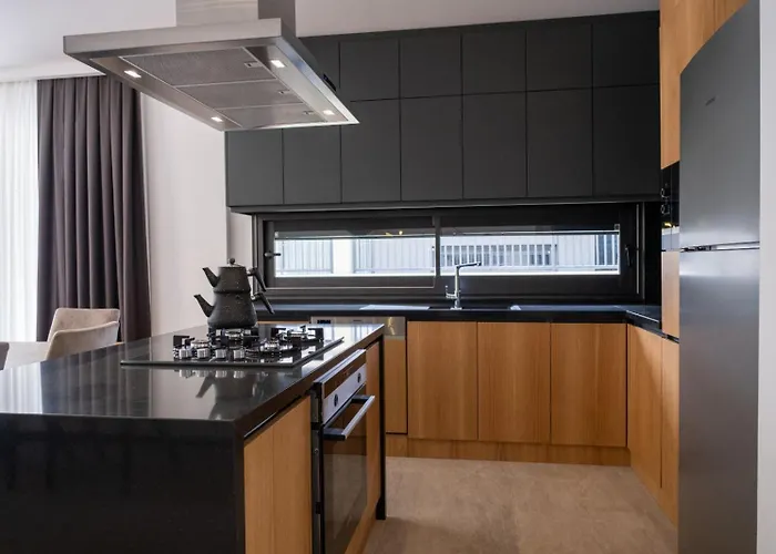 فيلة Merkez Sueper Lueks