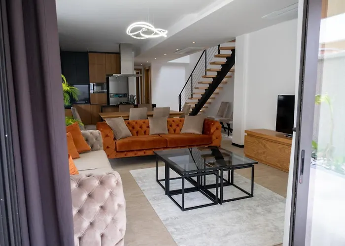 Merkez Sueper Lueks Villa *