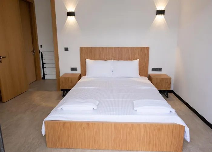 فيلة Merkez Sueper Lueks