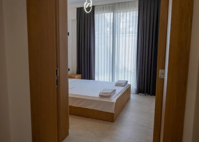 فيلة Merkez Sueper Lueks Çeşme