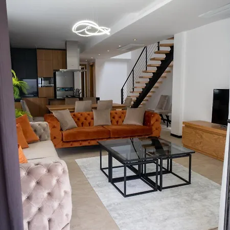 Merkez Sueper Lueks Villa *